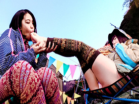 足指しゃぶり舐めレズ　サンプル画像12